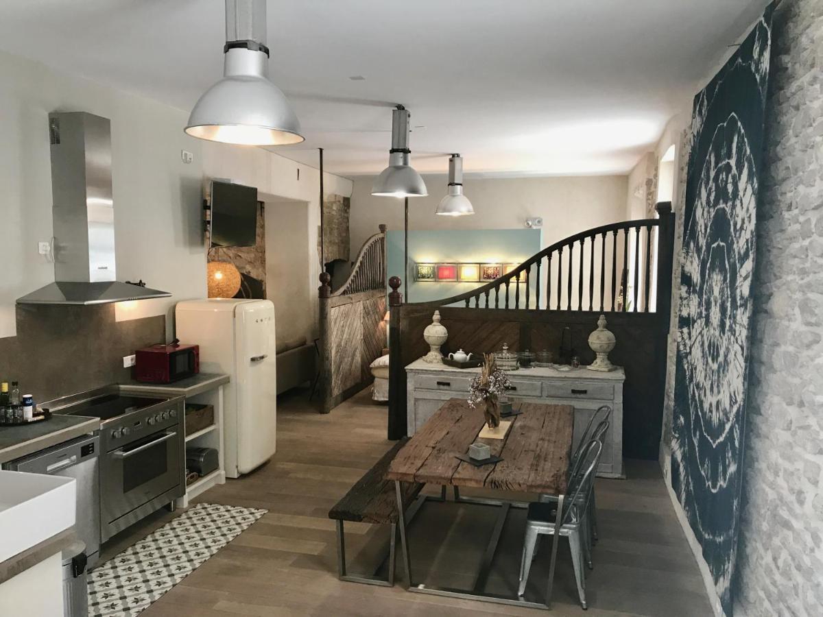 Le Loft Des Antiquaires, L'Isle-Sur-La-Sorgue Apartment ภายนอก รูปภาพ